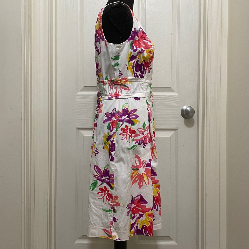Chaps Sleeveless Floral Dress White Cotton Blend V-Neck Pleated Fit & Flare Sz 4 - Picture 3 of 10